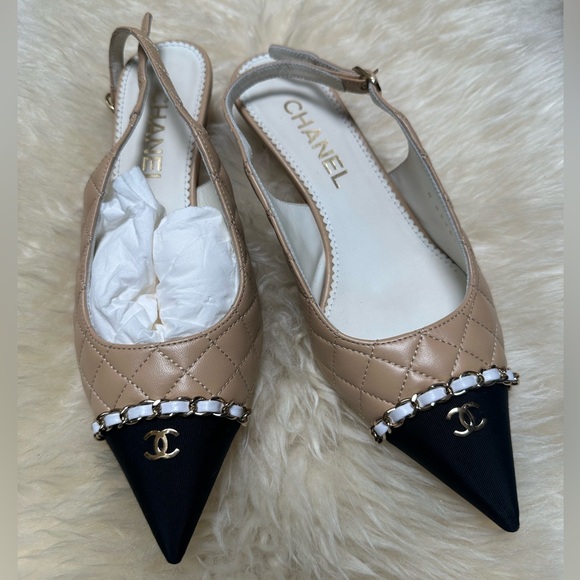 Authentic Chanel Slingbacks Quilted and Grosgrain Size 37 CC Logo - Picture 1 of 9
